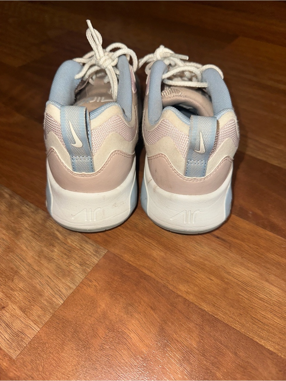 Nike Women’s Air Max-Style Pastel Sneakers in Light Blue and Beige - Picture 4 of 9